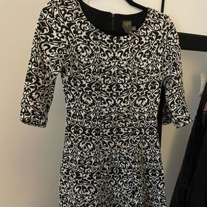 Black & White Taylor Dress